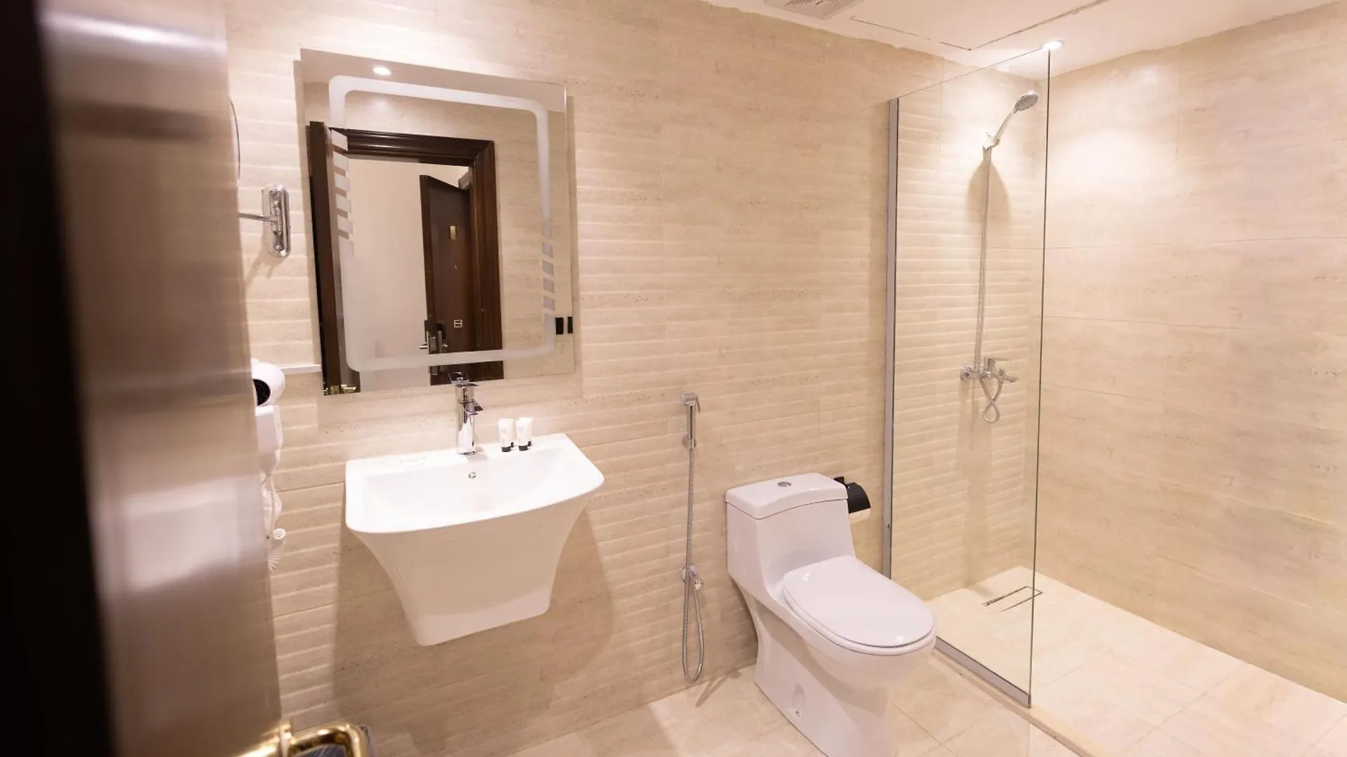 Braket Al Yaqeen Hotel Mekke