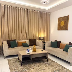 تحقق من التوفر