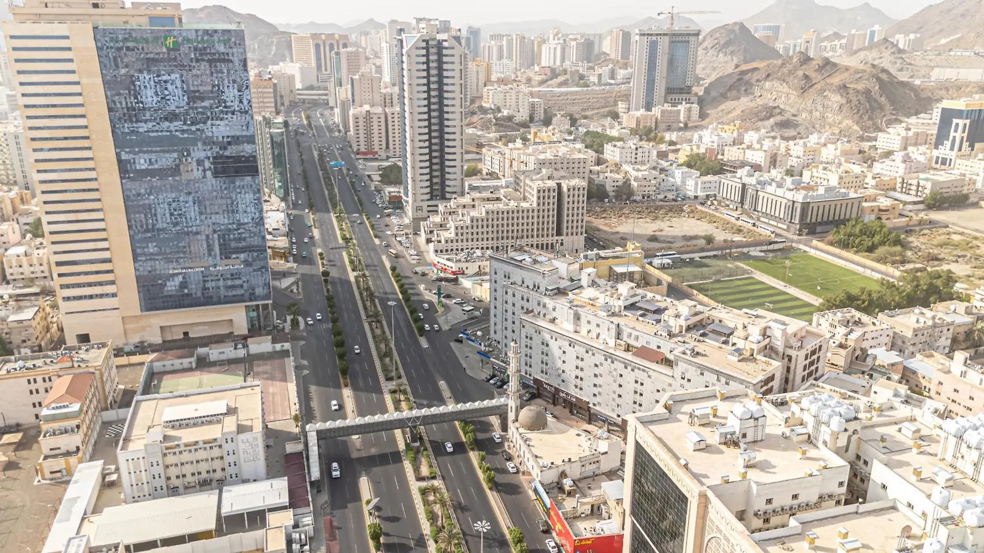 Braket Al Yaqeen Hotel Mecca